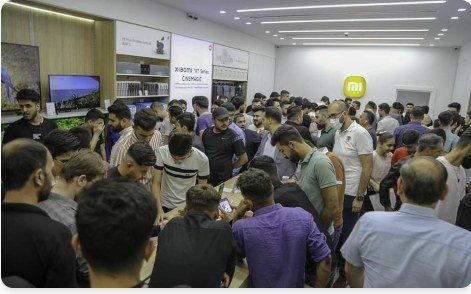 Opening of the 5th Xiaomi showroom in Iraq, in Kirkuk