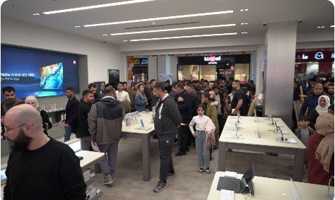Opening day at the Xiaomi Store in Family Mall, Erbil
